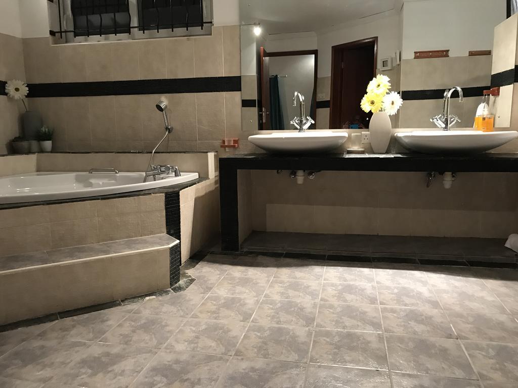H&K Villa Блу Бей Екстериор снимка