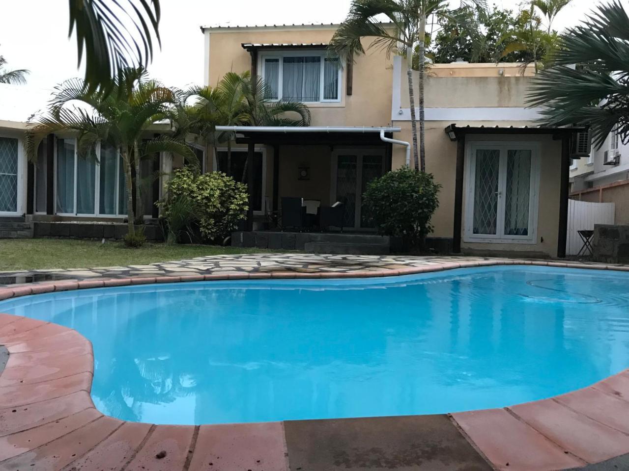 H&K Villa Блу Бей Екстериор снимка